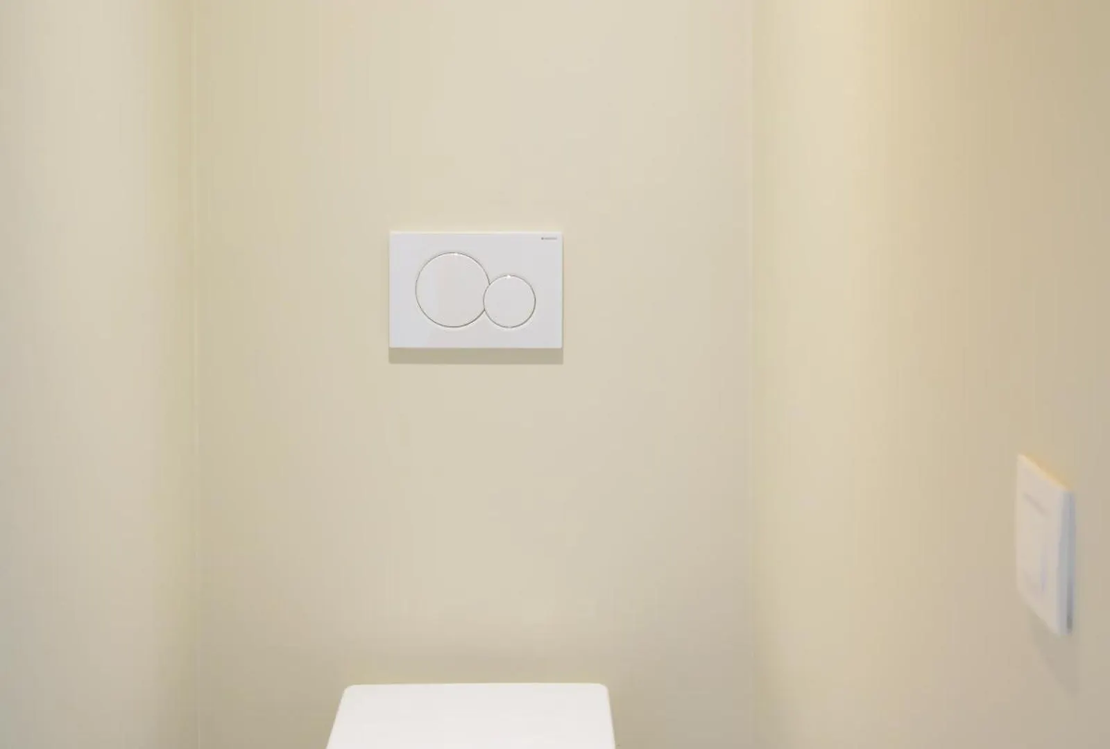 Ferienwohnung Shway - The Proof Reader Antwerpen Apartment